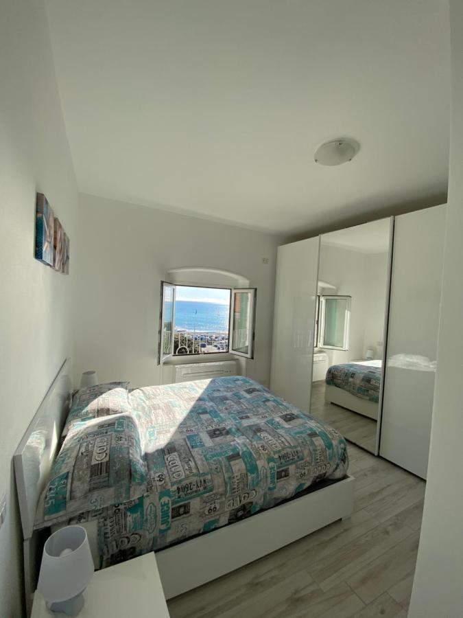 Casa Al Mare Apartment Varazze Exterior photo