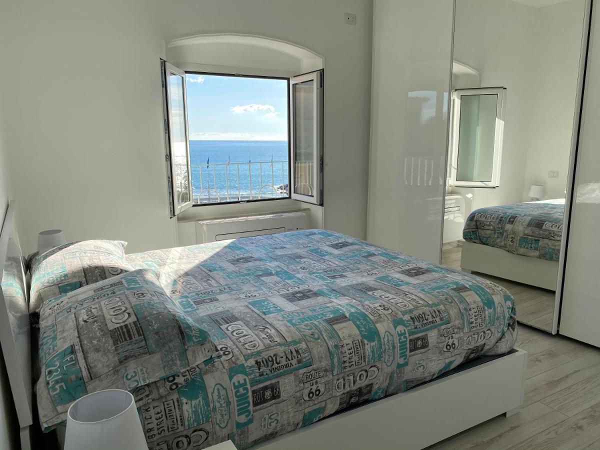 Casa Al Mare Apartment Varazze Exterior photo